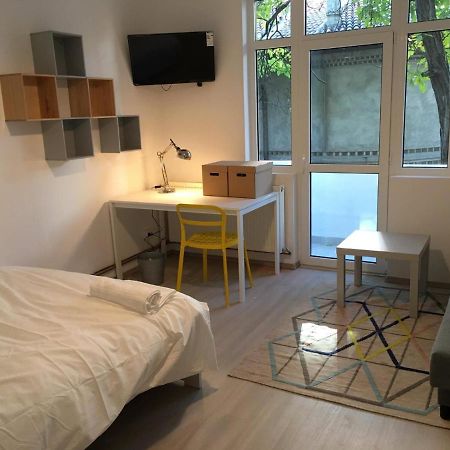 Relaxing Apartment And Great Location บูคาเรสต์ ภายนอก รูปภาพ