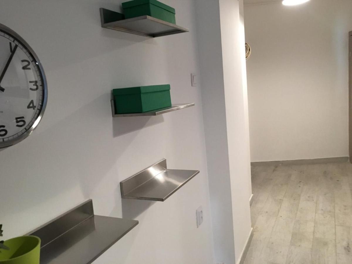 Relaxing Apartment And Great Location บูคาเรสต์ ภายนอก รูปภาพ